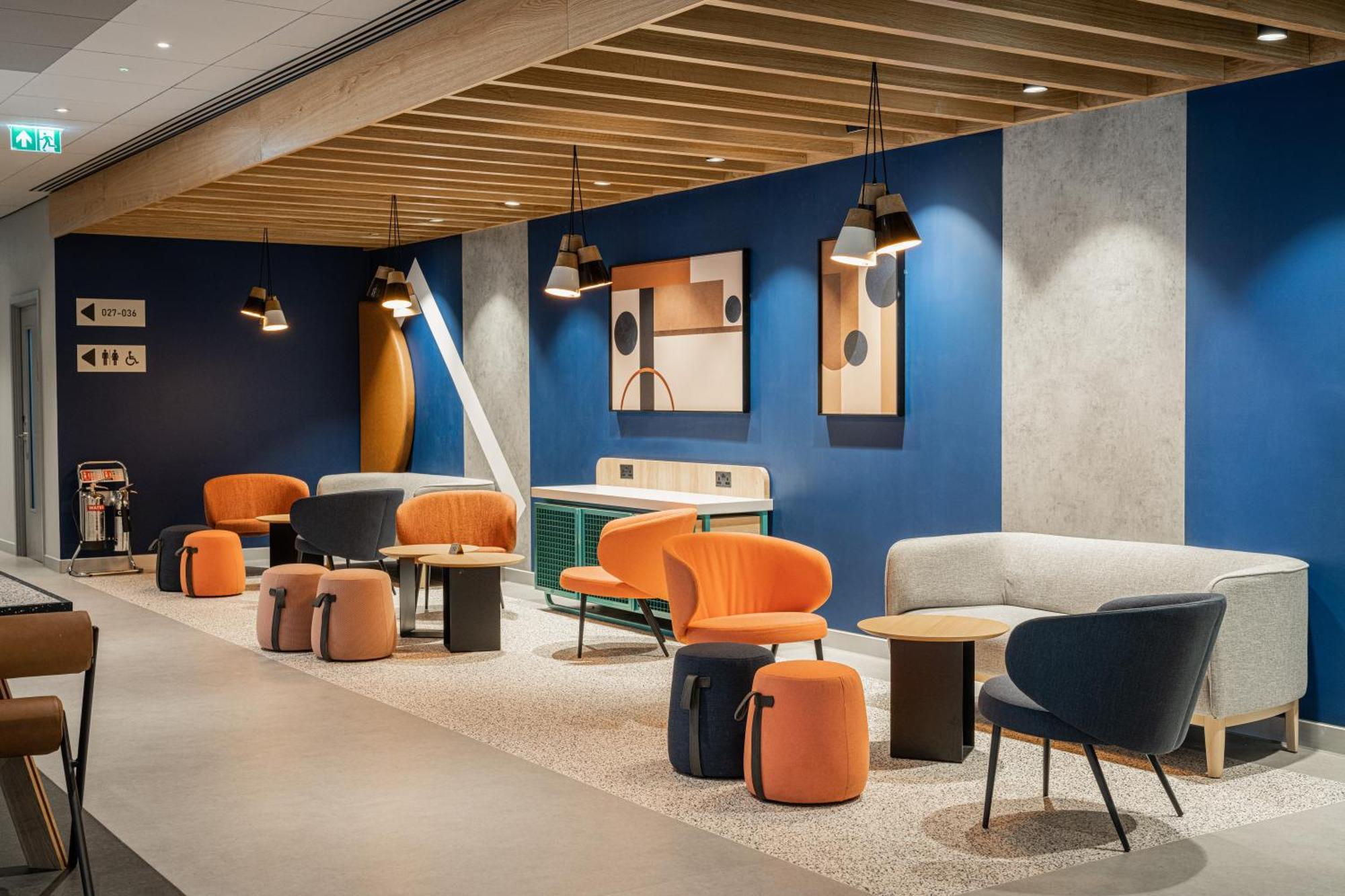 Ibis Budget Manchester Airport T2 Hale  Exterior foto